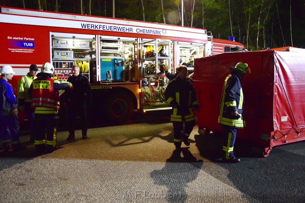 VU Gefahrgut LKW umgestuerzt A 4 Rich Koeln Hoehe AS Gummersbach P704.JPG - Miklos Laubert